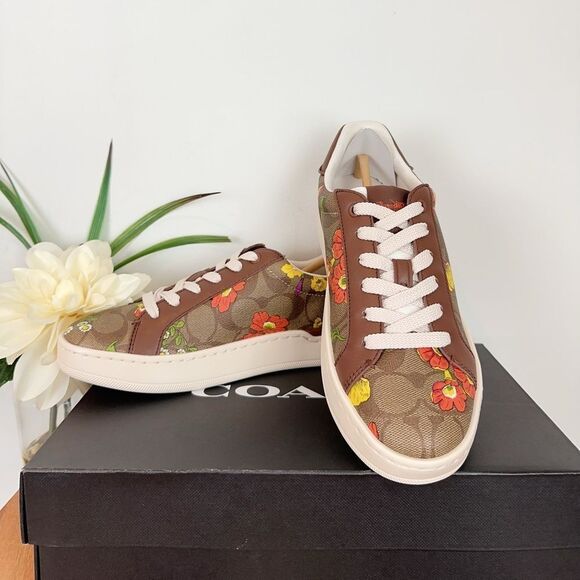 NWT Coach Clip Low Top Sneaker In Signature Canvas With Floral Print size US6 - Picture 8 of 12